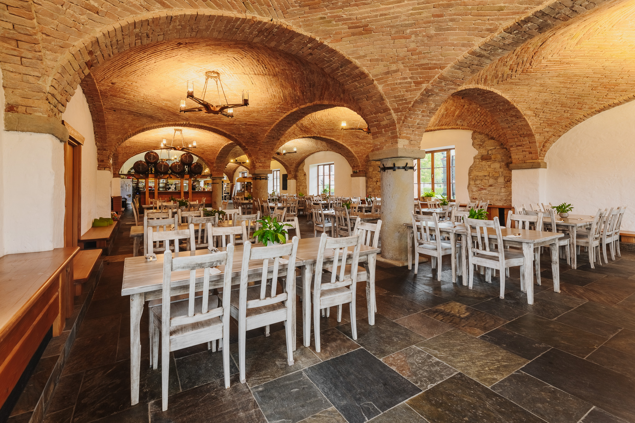 restaurant_week_dvur_perlova_voda_areal_2.jpg